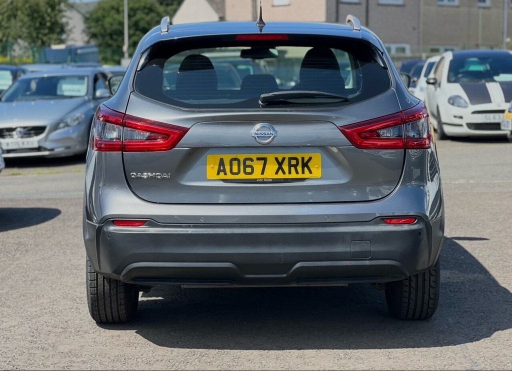 Used Nissan Qashqai 2017 for sale - 77719710: Photo 5