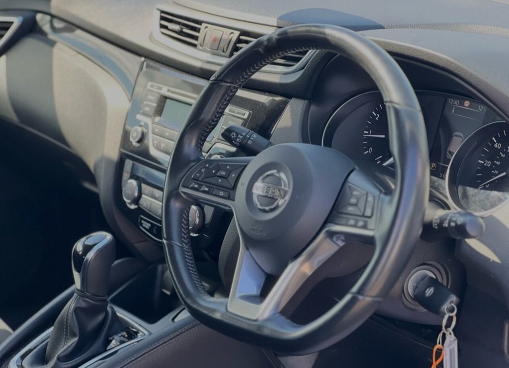 Used Nissan Qashqai 2017 for sale - 77719710: Photo 8