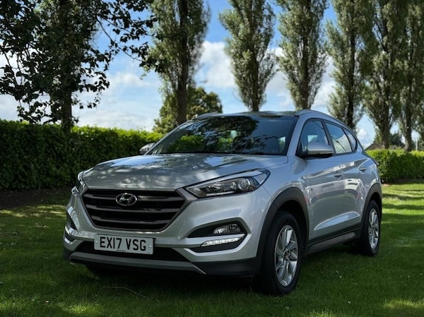 Used Hyundai TUCSON 2017 for sale - 75028722: Photo 2