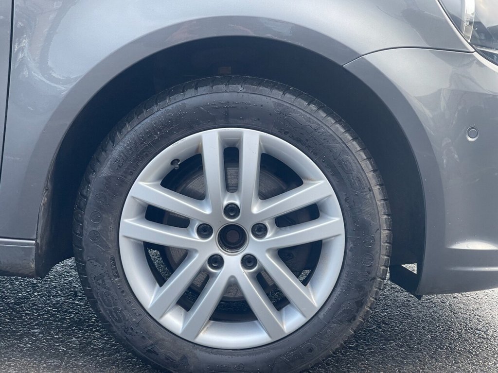 Used Volkswagen Touran 2014 for sale - 77407973: Photo 19