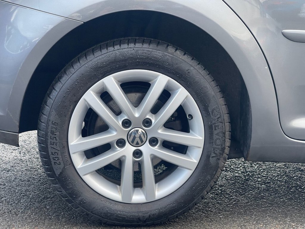 Used Volkswagen Touran 2014 for sale - 77407973: Photo 20