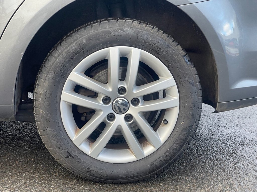 Used Volkswagen Touran 2014 for sale - 77407973: Photo 21