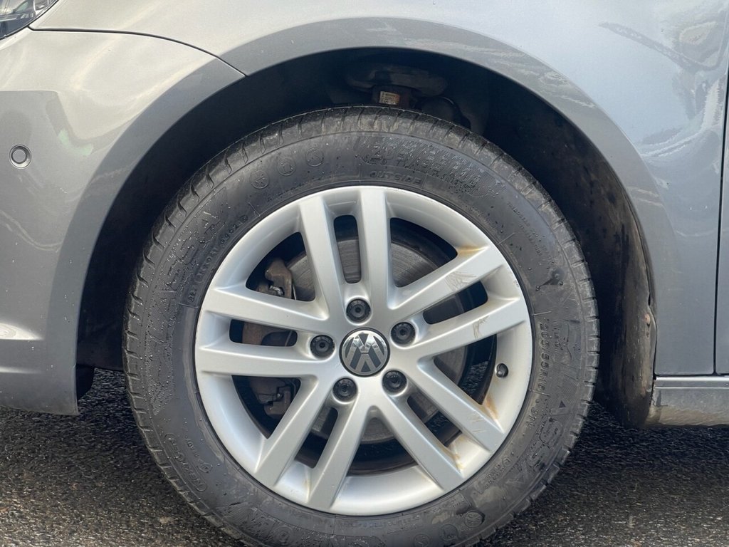 Used Volkswagen Touran 2014 for sale - 77407973: Photo 22