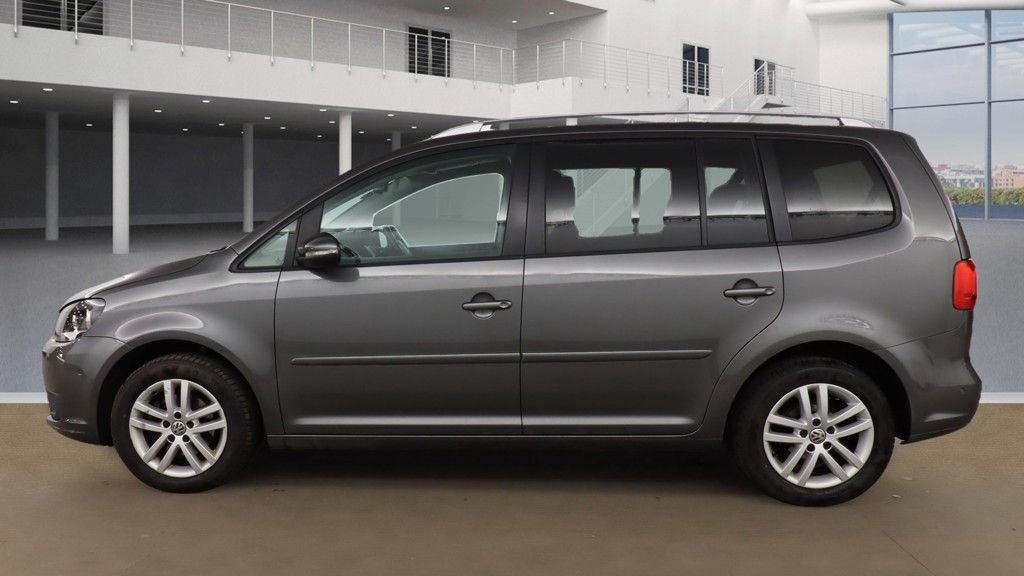 Used Volkswagen Touran 2014 for sale - 77407973: Photo 6
