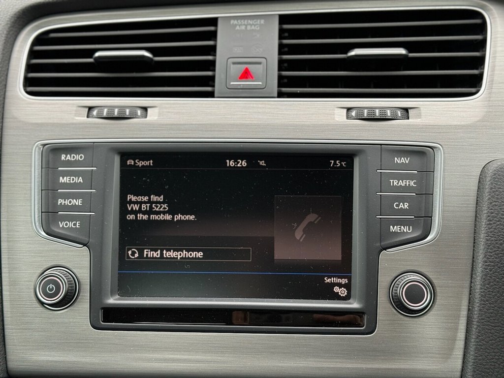 Used Volkswagen Golf 2016 for sale - 76333374: Photo 23