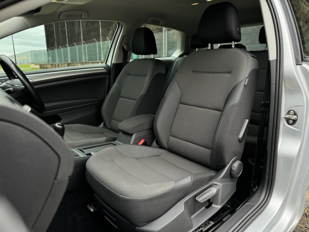 Used Volkswagen Golf 2016 for sale - 76333374: Photo 31