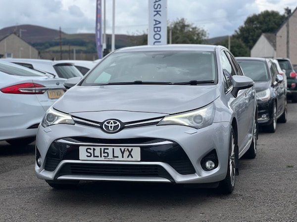 Used Toyota Avensis 2015 for sale - 75777159: Photo 3