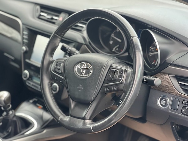 Used Toyota Avensis 2015 for sale - 75777159: Photo 8