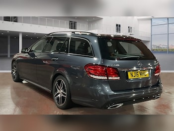 Used Mercedes-Benz E Class 2016 for sale - 78749293: Photo