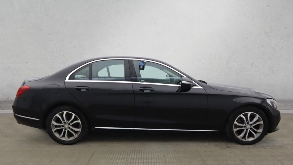 Used Mercedes-Benz C Class 2015 for sale - 78167050: Photo 5