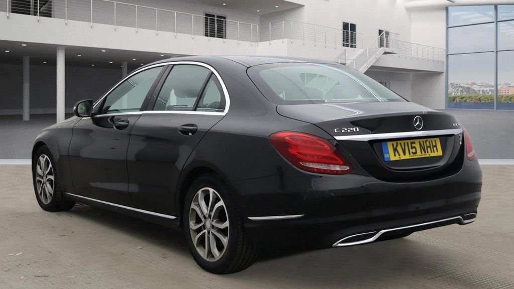 Used Mercedes-Benz C Class 2015 for sale - 78167050: Photo 9