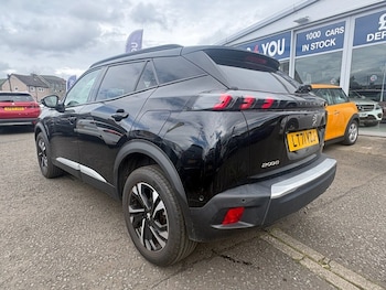 Used Peugeot 2008 2021 for sale - 78996473: Photo