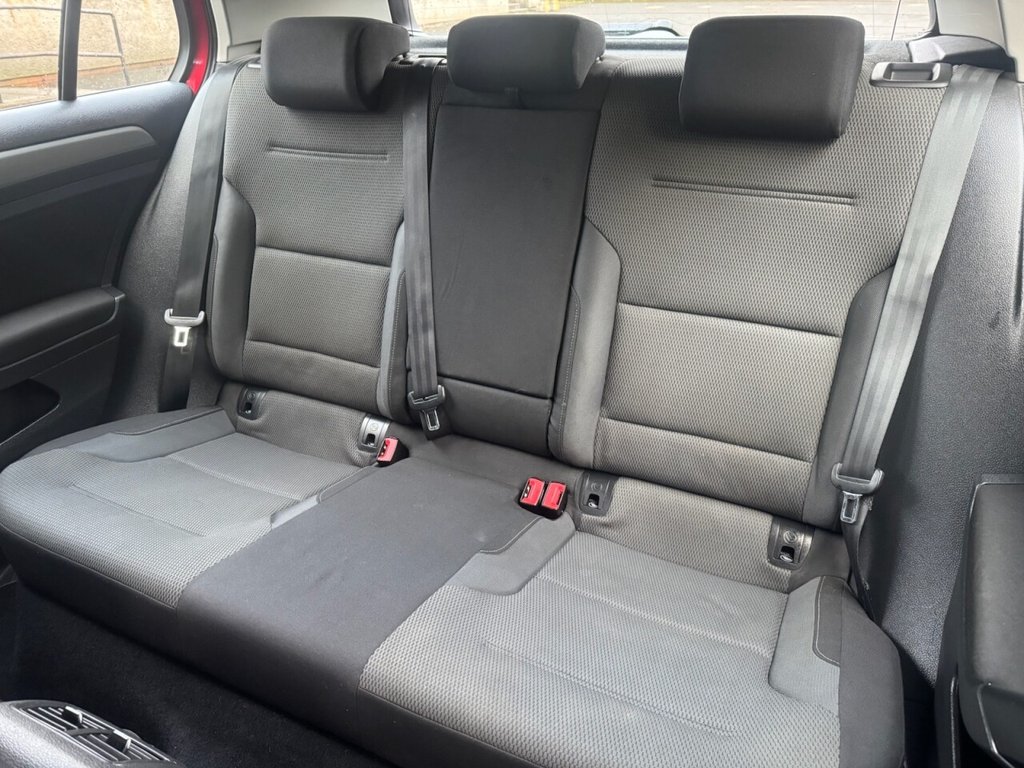 Used Volkswagen Golf 2014 for sale - 76820538: Photo 10