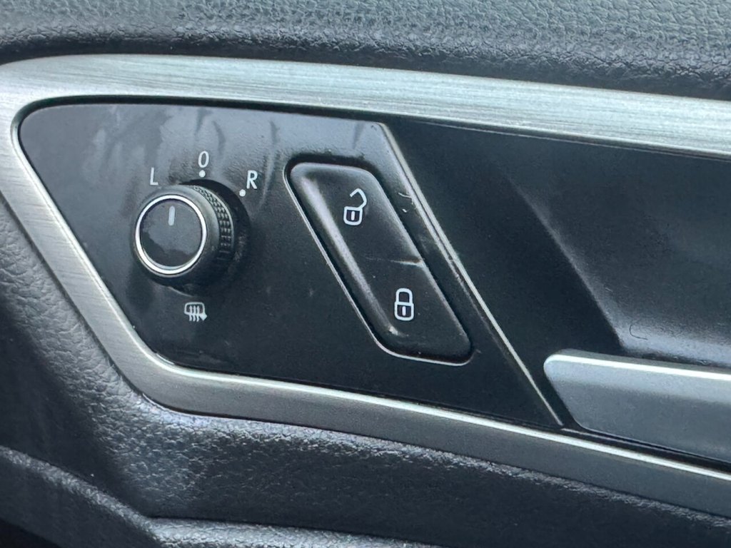 Used Volkswagen Golf 2014 for sale - 76820538: Photo 16