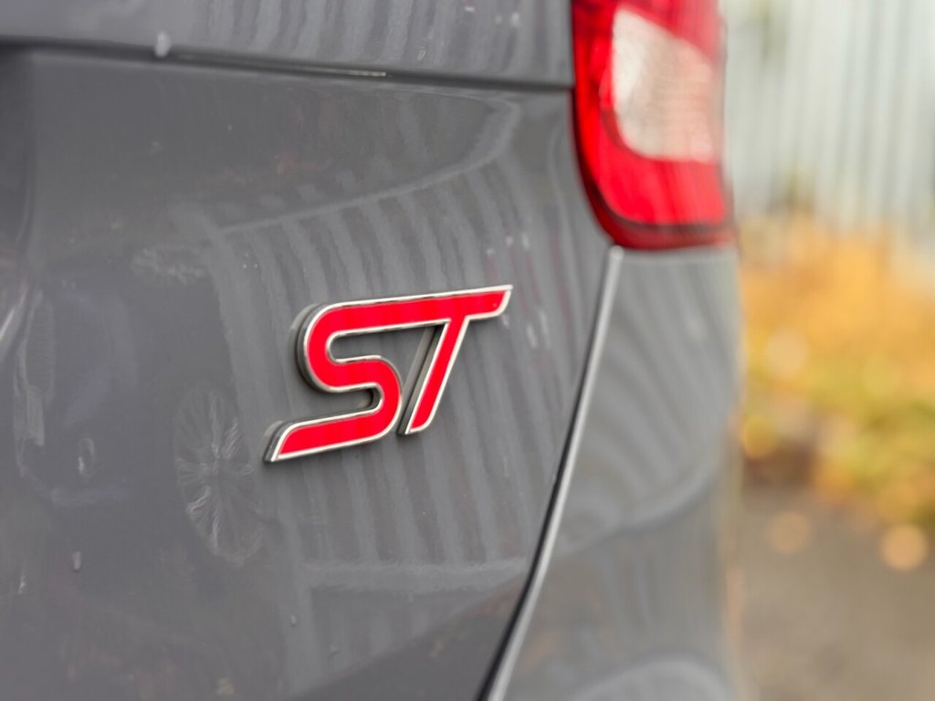 Used Ford Focus 2016 for sale - 76840980: Photo 14