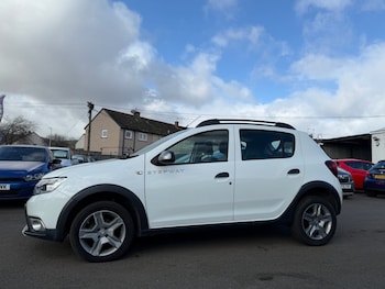 Used Dacia Sandero Stepway 2017 for sale - 77835135: Photo