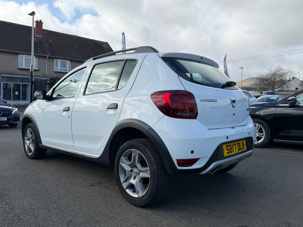 Used Dacia Sandero Stepway 2017 for sale - 77835135: Photo 5