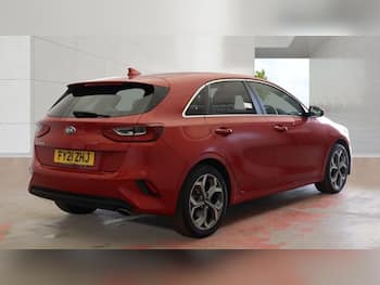 Used Kia Ceed 2021 for sale - 79642773: Photo