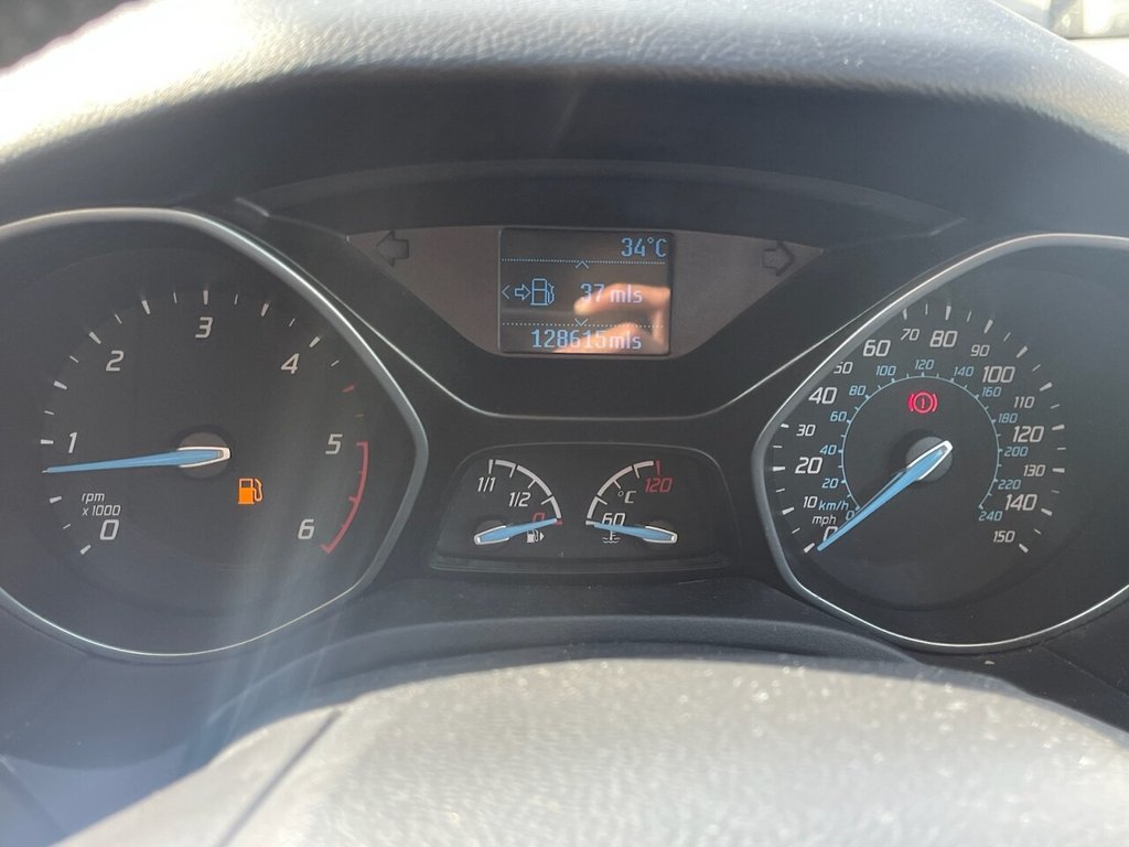 Used Ford Focus 2013 for sale - 76439235: Photo 14