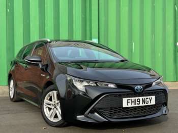 2019 (19) - 1.8 VVT-I ICON 5d 121 BHP 5-Door