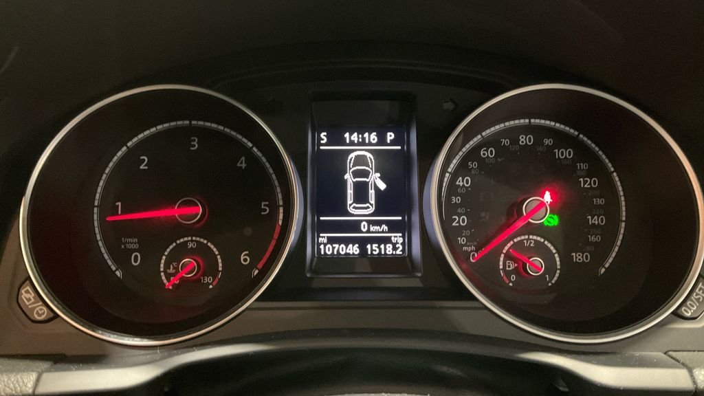 Used Volkswagen Scirocco 2017 for sale - 77806348: Photo 16