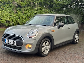 Used MINI Hatch 2016 for sale - 76698180: Photo