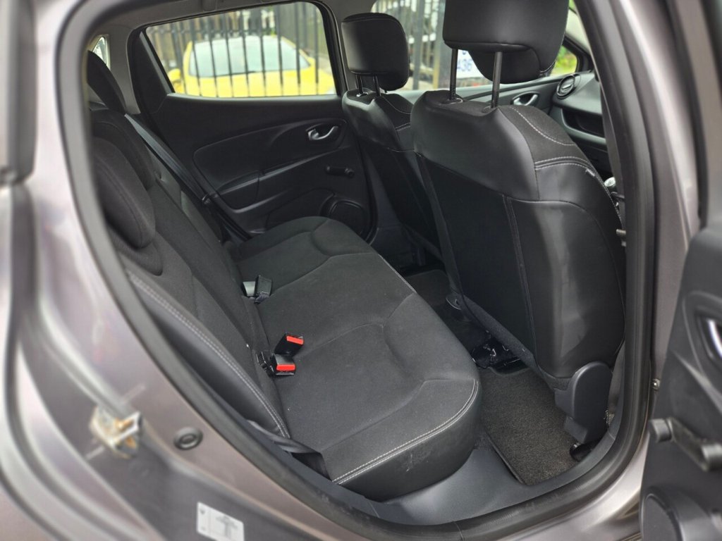 Used Renault Clio 2015 for sale - 77936464: Photo 10