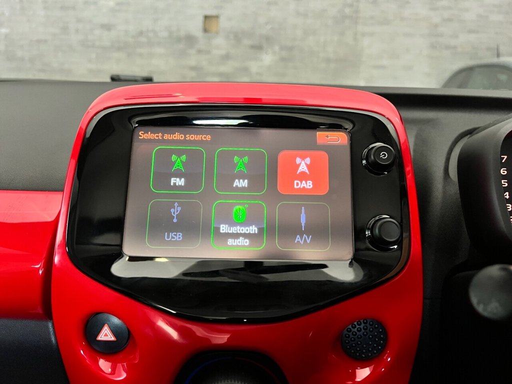 Used Toyota AYGO 2016 for sale - 76105510: Photo 12