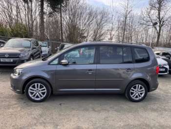 Used Volkswagen Touran 2015 for sale - 74124144: Photo