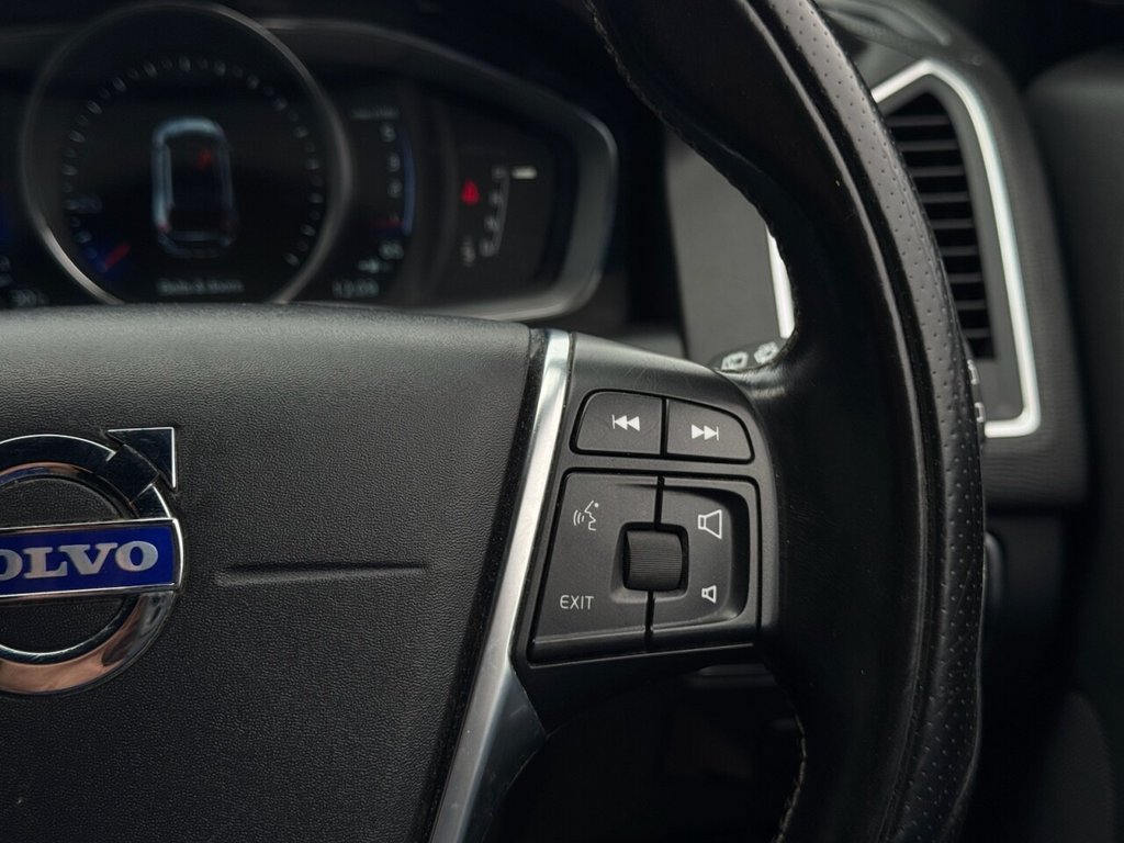 Used Volvo XC60 2015 for sale - 77027098: Photo 13