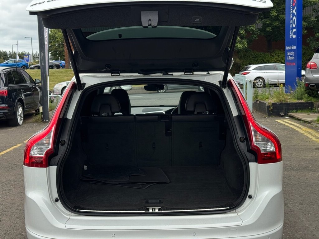 Used Volvo XC60 2015 for sale - 77027098: Photo 9