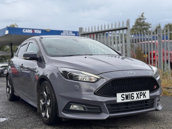 Used Ford Focus 2016 for sale - 76256169: Photo 1