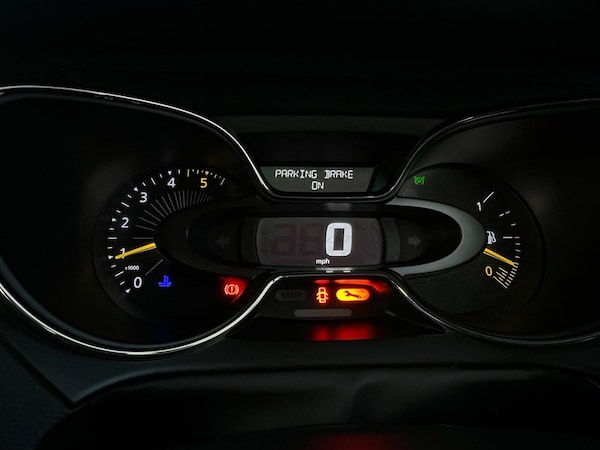 Used Renault Captur 2014 for sale - 69639775: Photo 19