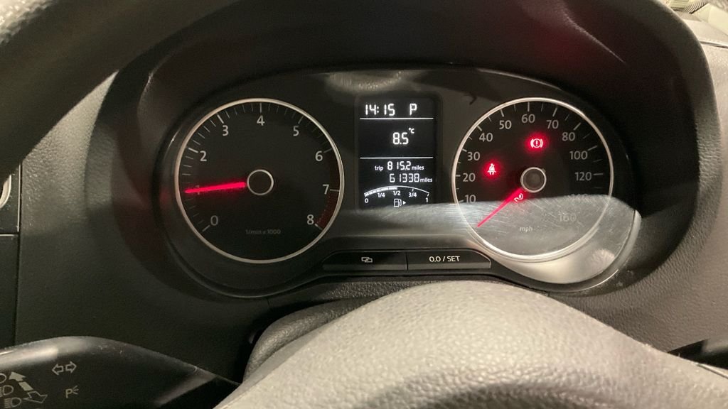 Used Volkswagen Polo 2010 for sale - 77792398: Photo 8