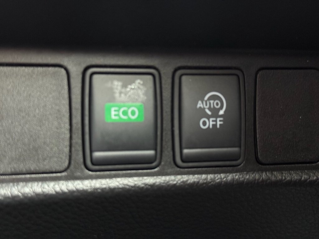 Used Nissan Qashqai 2018 for sale - 77319657: Photo 30