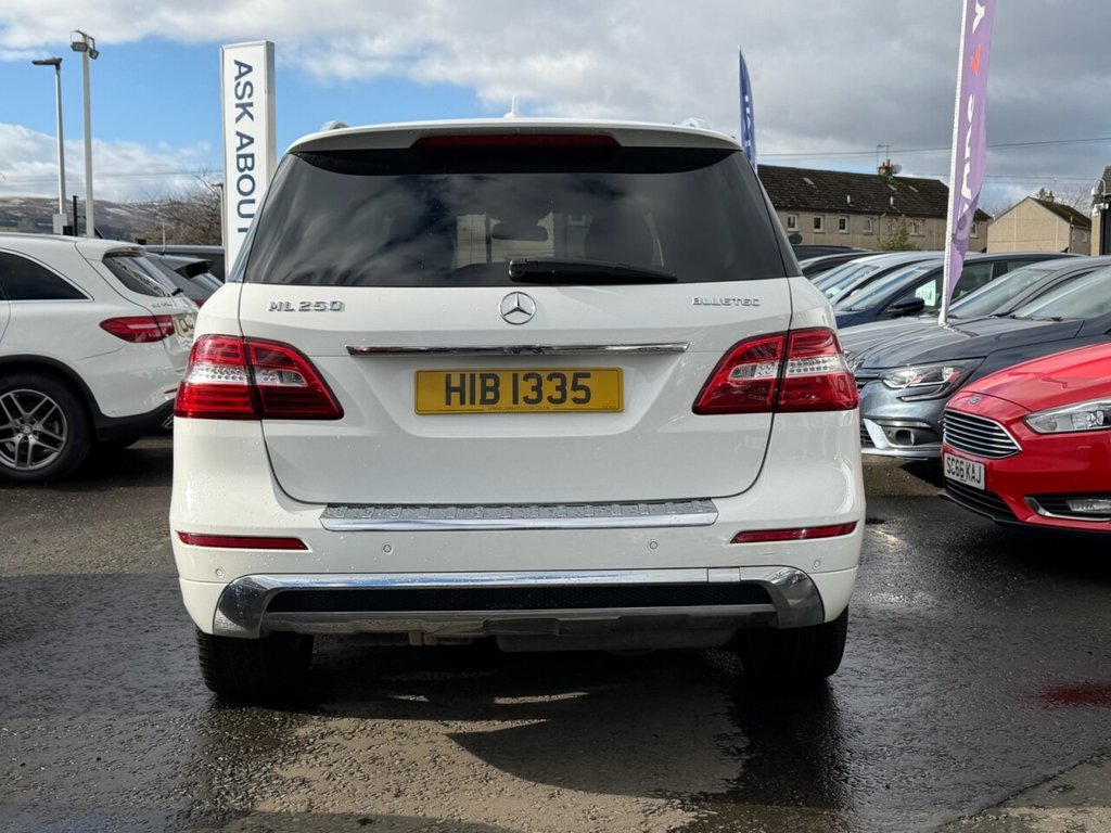 Used Mercedes-Benz M Class 2013 for sale - 77512536: Photo 8