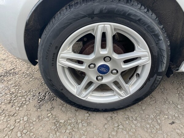 Used Ford Fiesta 2014 for sale - 70353399: Photo 11