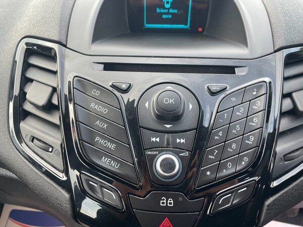 Used Ford Fiesta 2014 for sale - 70353399: Photo 17