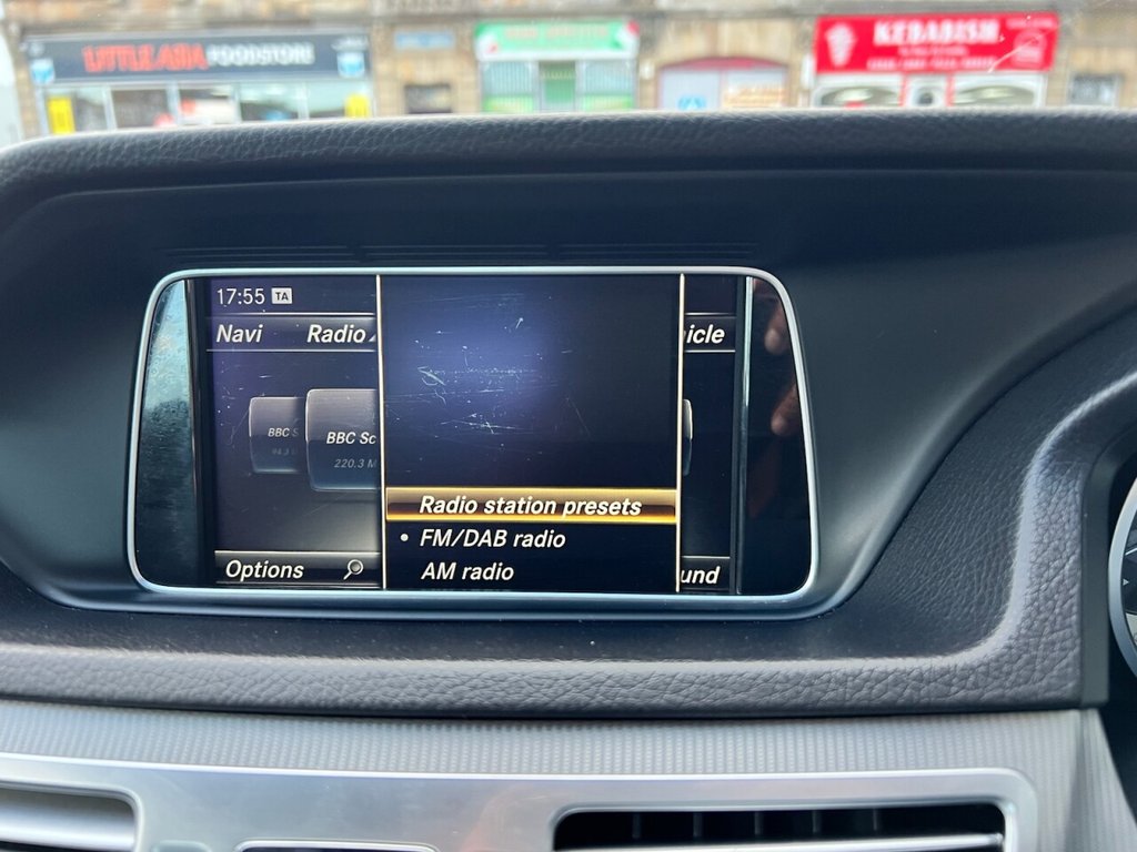 Used Mercedes-Benz E Class 2015 for sale - 77171578: Photo 15