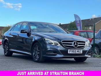 Used Mercedes-Benz E Class 2015 for sale - 77171578: Photo