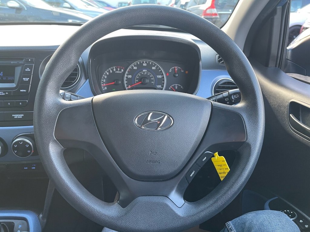 Used Hyundai i10 2016 for sale - 76439166: Photo 14
