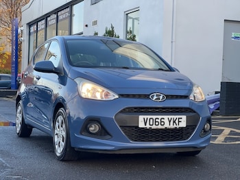 Used Hyundai i10 2016 for sale - 76439166: Photo