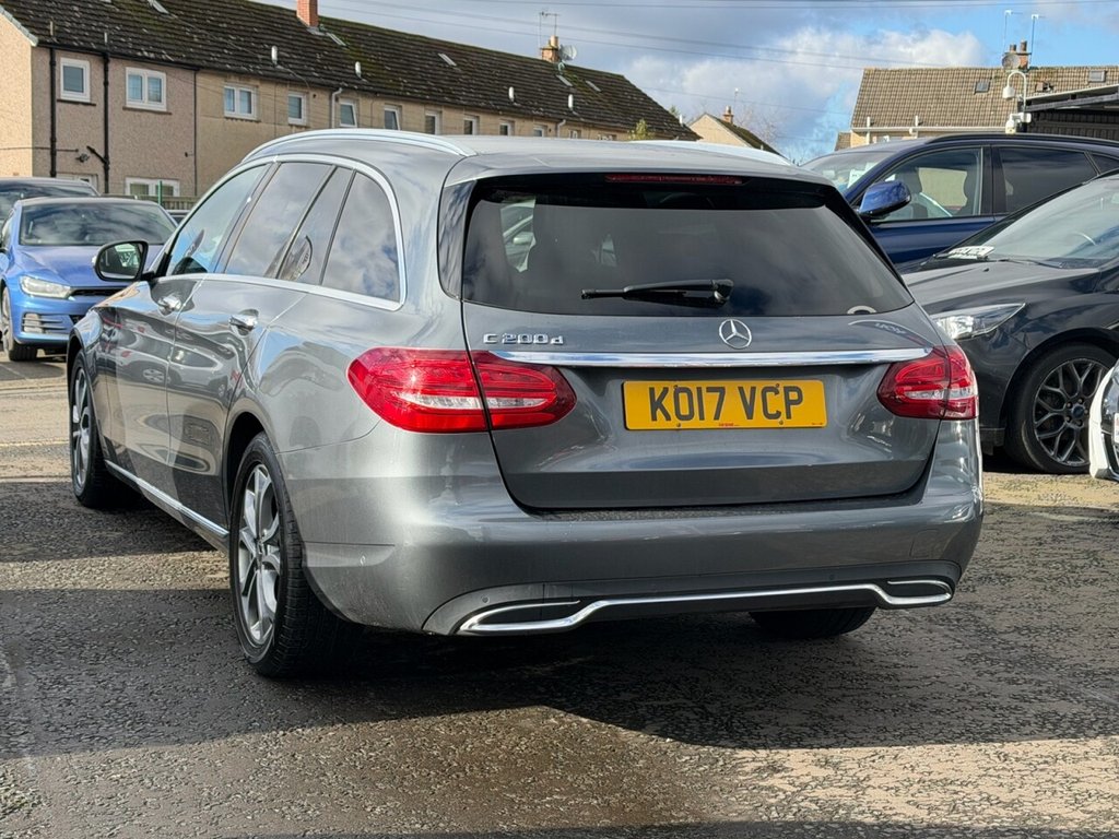 Used Mercedes-Benz C Class 2017 for sale - 77952553: Photo 4