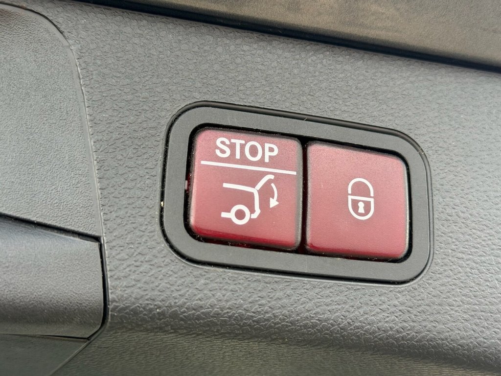 Used Mercedes-Benz C Class 2017 for sale - 77952553: Photo 9