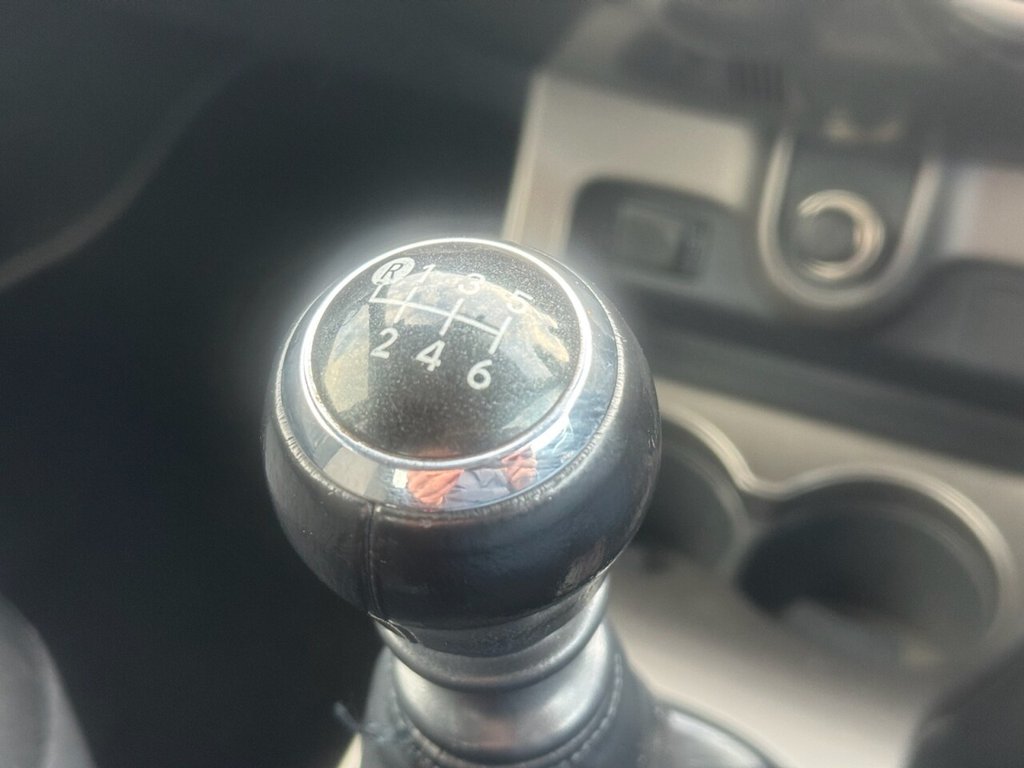 Used Toyota Urbancruiser 2012 for sale - 77161937: Photo 26