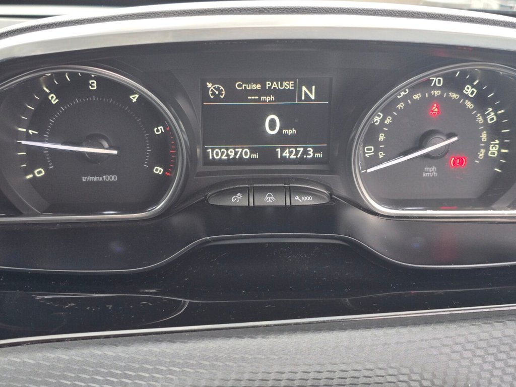 Used Peugeot 2008 2014 for sale - 75998115: Photo 15