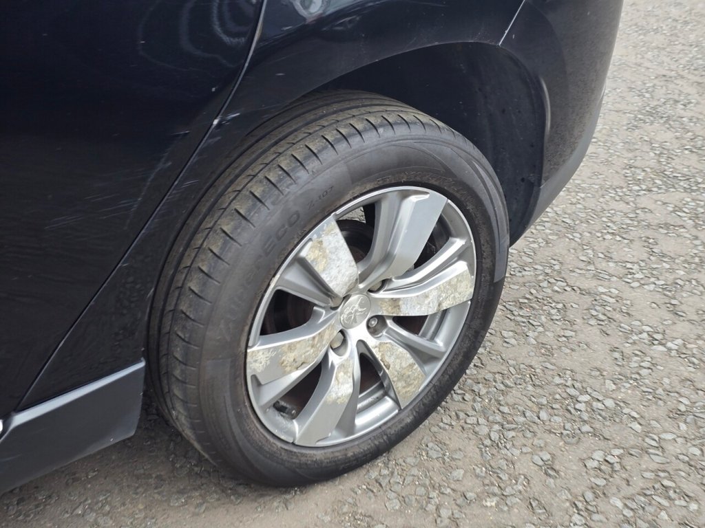 Used Peugeot 2008 2014 for sale - 75998115: Photo 28