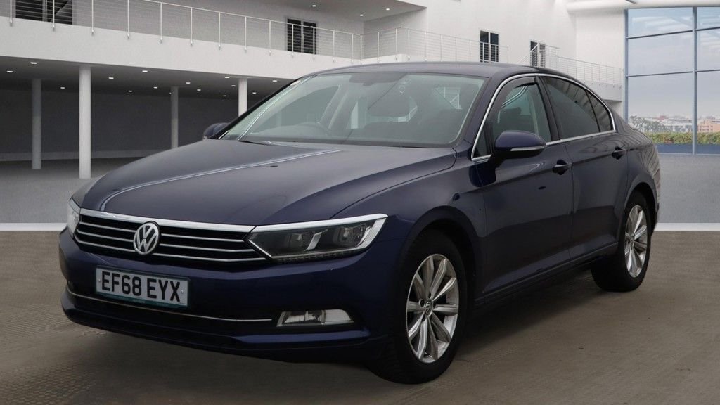 Used Volkswagen Passat 2018 for sale - 77720215: Photo 14
