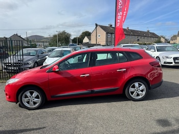 Used Renault Megane 2011 for sale - 78582986: Photo