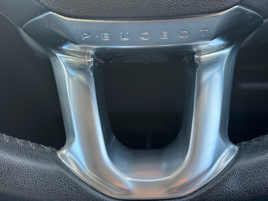 Used Peugeot 208 2012 for sale - 73888930: Photo 22